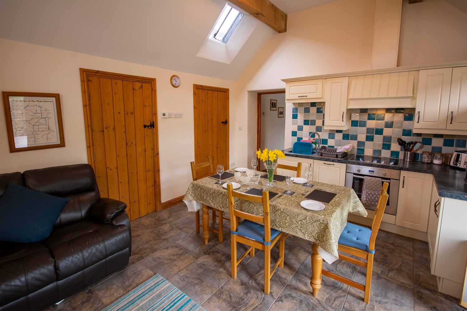 Lets-Go-Peak-District_Ashtree_Cottage_000 Hartington Holiday Cottage