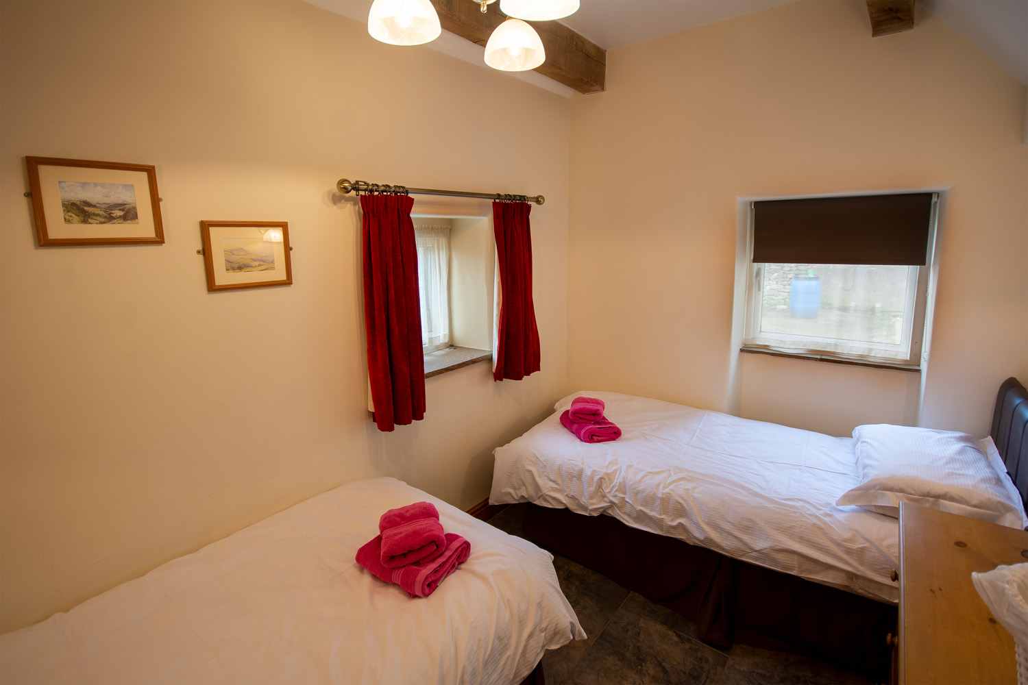 Lets-Go-Peak-District_Ashtree_Cottage_008 Hartington Holiday Cottage