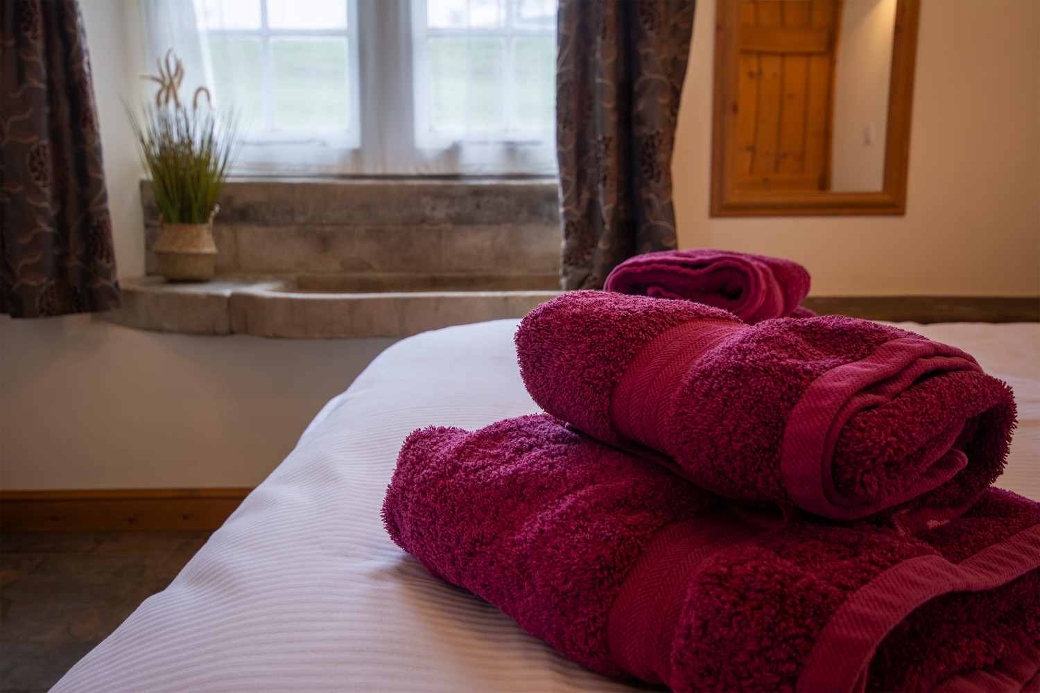 Lets-Go-Peak-District_Ashtree_Cottage_012 Hartington Holiday Cottage