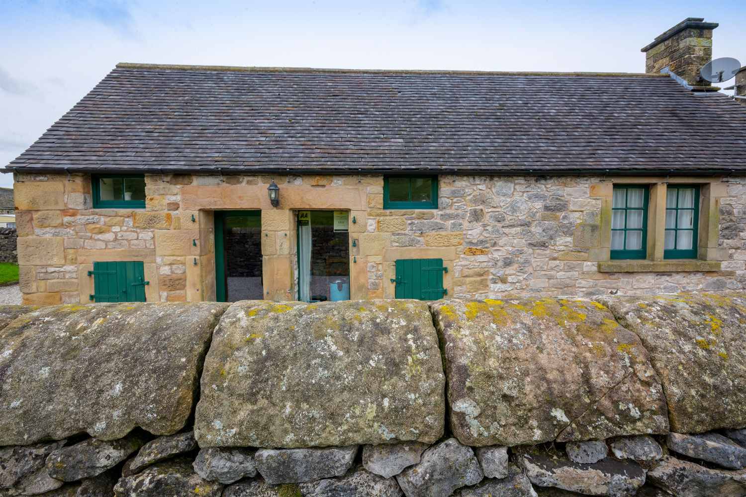Lets-Go-Peak-District_Ashtree_Cottage_025 Nettletor Farm Hartington